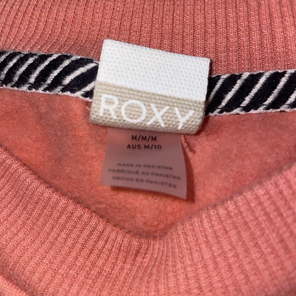 Pink sweater - Picture 3 of 3